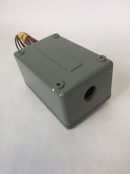 ALLEN BRADLEY 837-A7J TEMPERATURE SWITCH 200-360 F NEMA 4-13