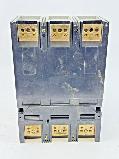 SIEMENS - JXD63S400A - SENTRON MOLDED CASE SWITCH - 3 POLE/400A/600VAC/JXD6-A