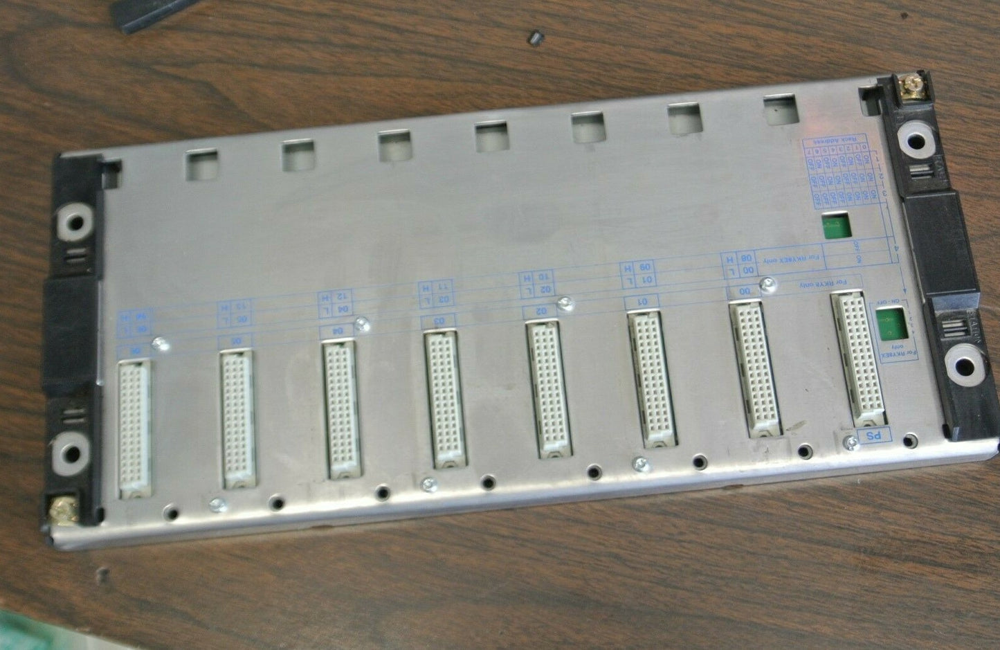 SCHNEIDER ELECTRIC TSXRKY8 / 8-SLOT BASE / RACK / CHASSIS