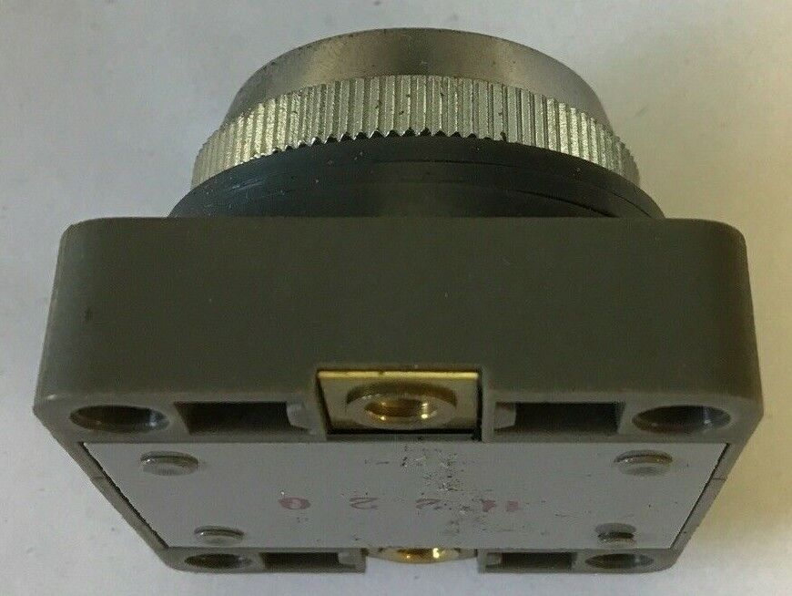 IDEC APS 600 PUSHBUTTON ***LOTOF47***