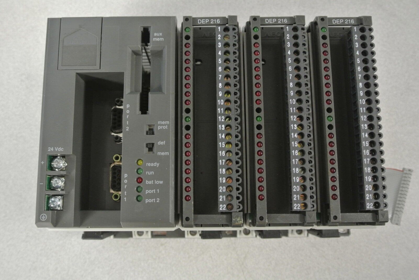 MODICON PC-A984-141 CPU + DEP216 INPUT MODULES (3) + DTA 200/AS-HDTA-200 SUBRACK