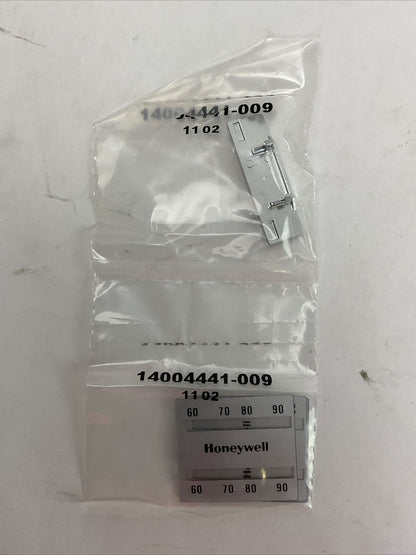 HONEYWELL TP973 A 2209 PNEUMATIC THERMOSTAT TEMPERATURE RANGE 60F TO 90F