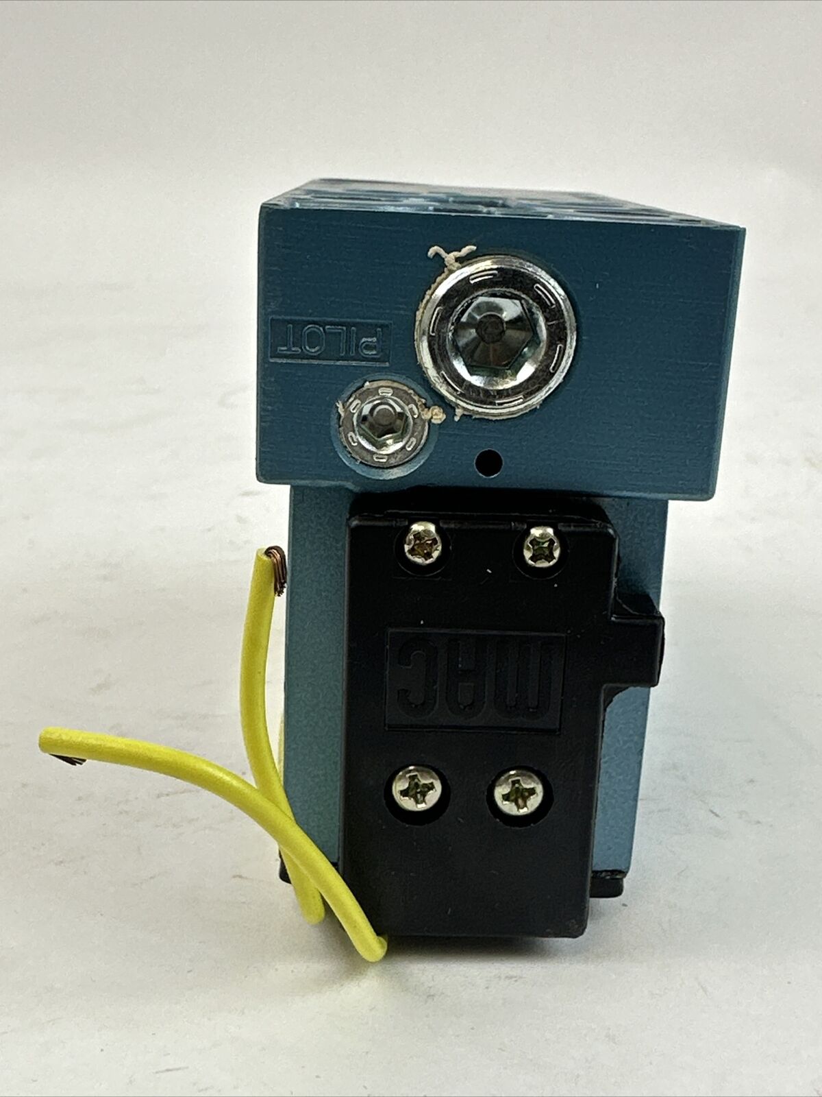 MAC 82A-AA-CAA-TM-DFFP-1DA SOLENOID VALVE 150PSI TM-DFFP-1SA 24VDC 2.4W