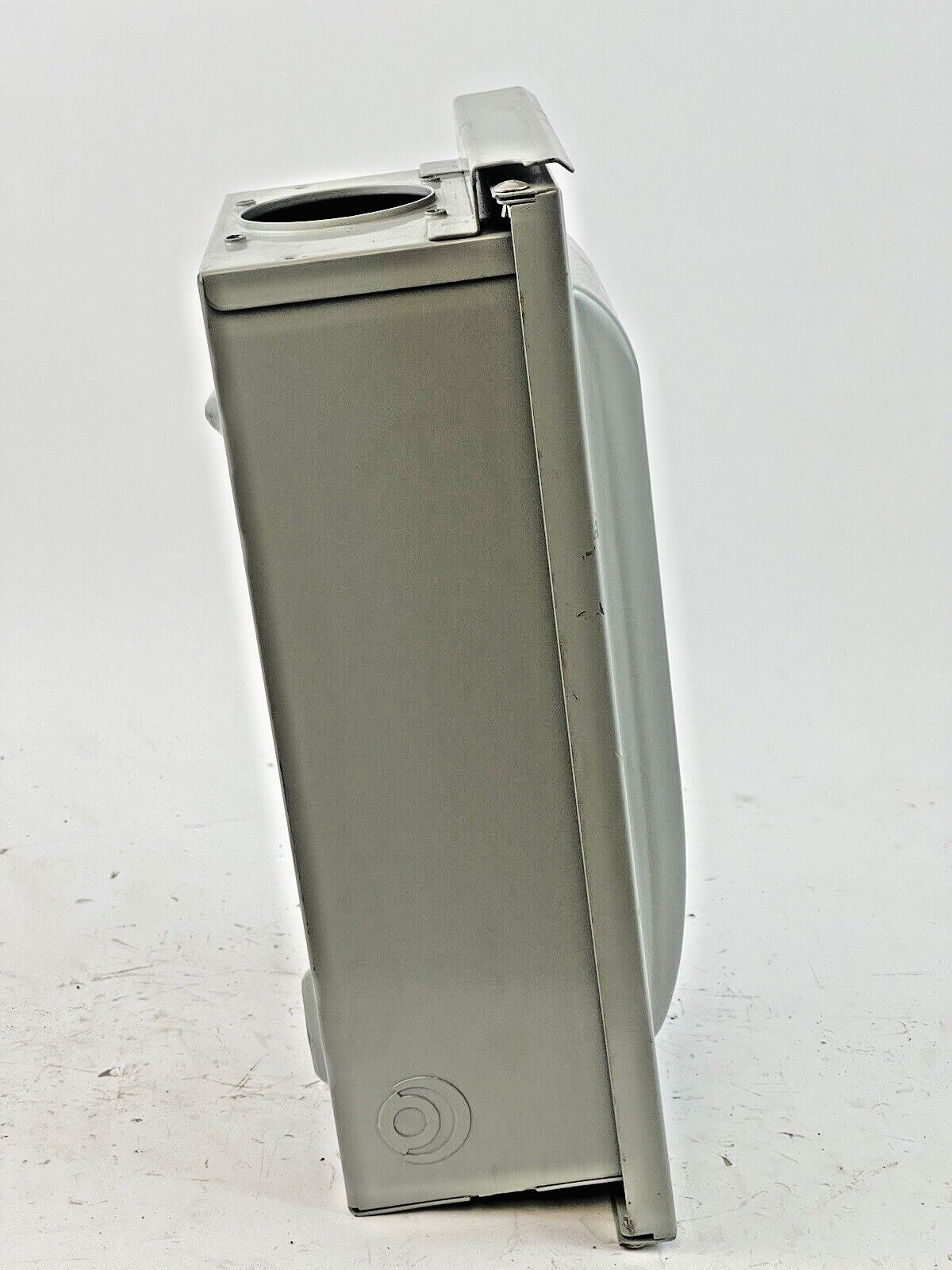 SIEMENS - GF322NR -  RAINPROOF SAFETY SWITCH - 3 POLE, 60A, 240 VAC, TYPE 3R