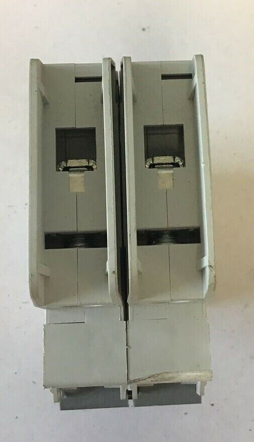 EATON WMZT2D02 CIRCUIT BREAKER 2A 480Y/277VAC 10KA 2POLE 50/60HZ***LOTOF3***