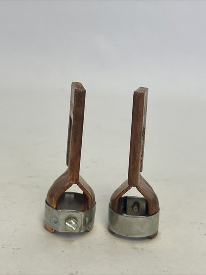 BUSS 226 1 PAIR FUSE REDUCER MAKE 35 TO 60 AMP 250V FUSETRON OR ORDINARY FUSES