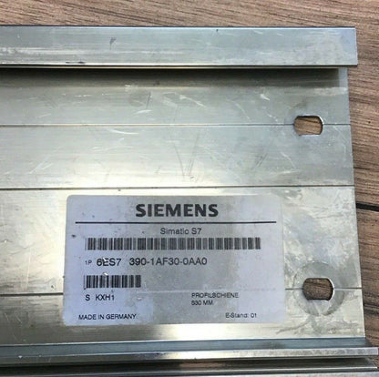 SIEMENS 6ES7 390-1AF30-0AA0 MOUNTING RAIL 530MM SIMATIC S7