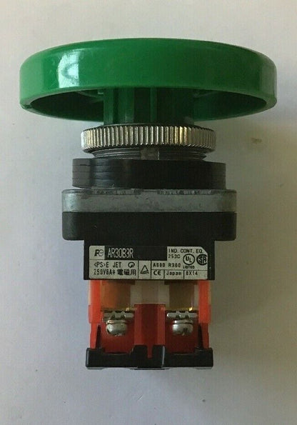FUJI PUSH BUTTON 250V(GREEN/LARGE BUTTON) AR30B3R W/AR9B291&AR9B290