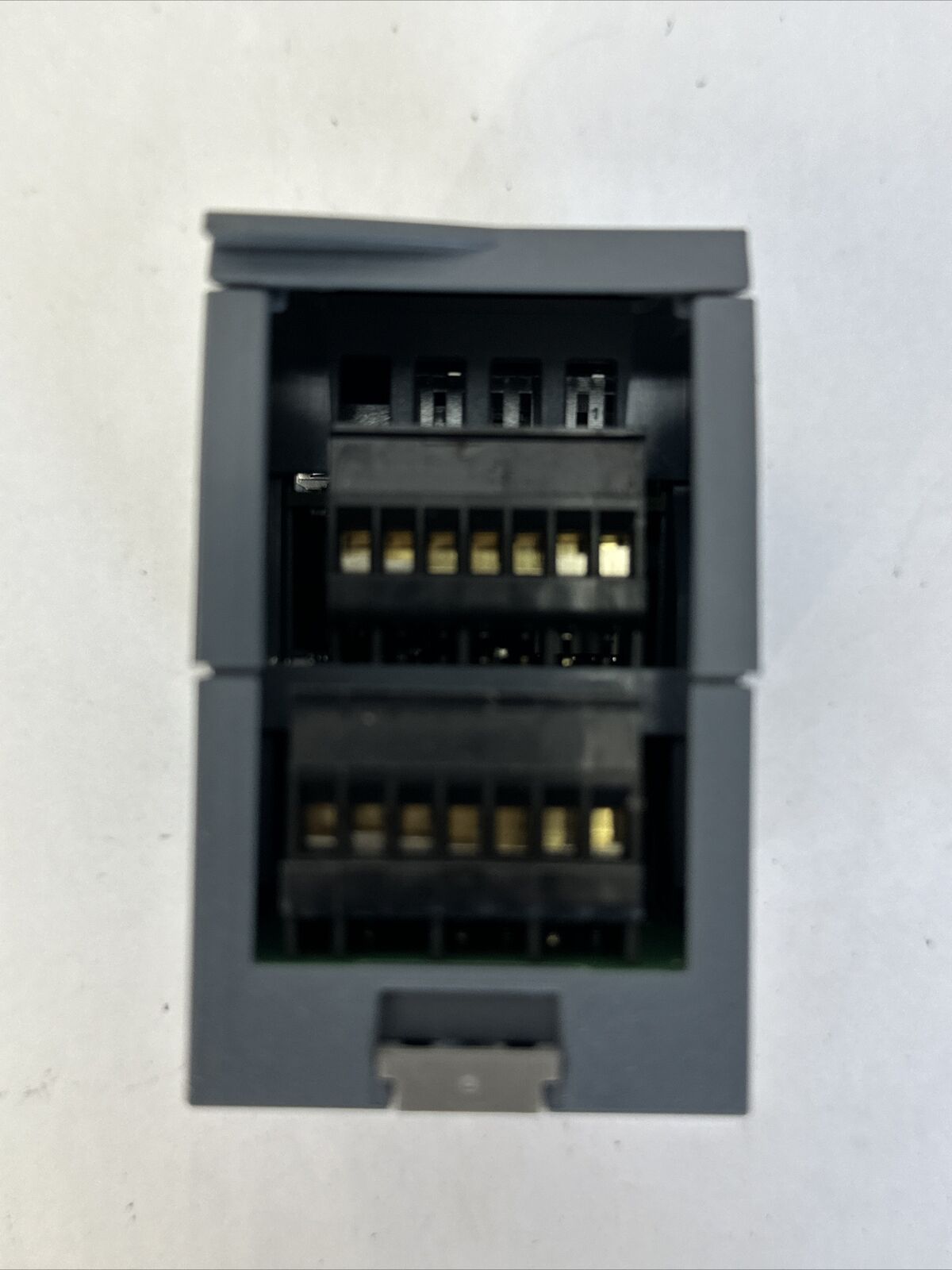 SIEMENS 6ES7 231-4HF30-0XB0 SIMATIC S7-1200 ANALOG INPUT MODULE SUPPLY 24VDC