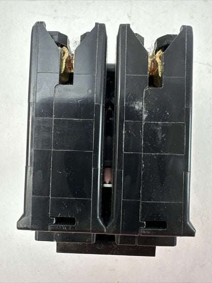 SQUARE D HOM230 30AMP 120/240VAC 2POLE HACR TYPE DP-4075 CIRCUIT BREAKER 10kA
