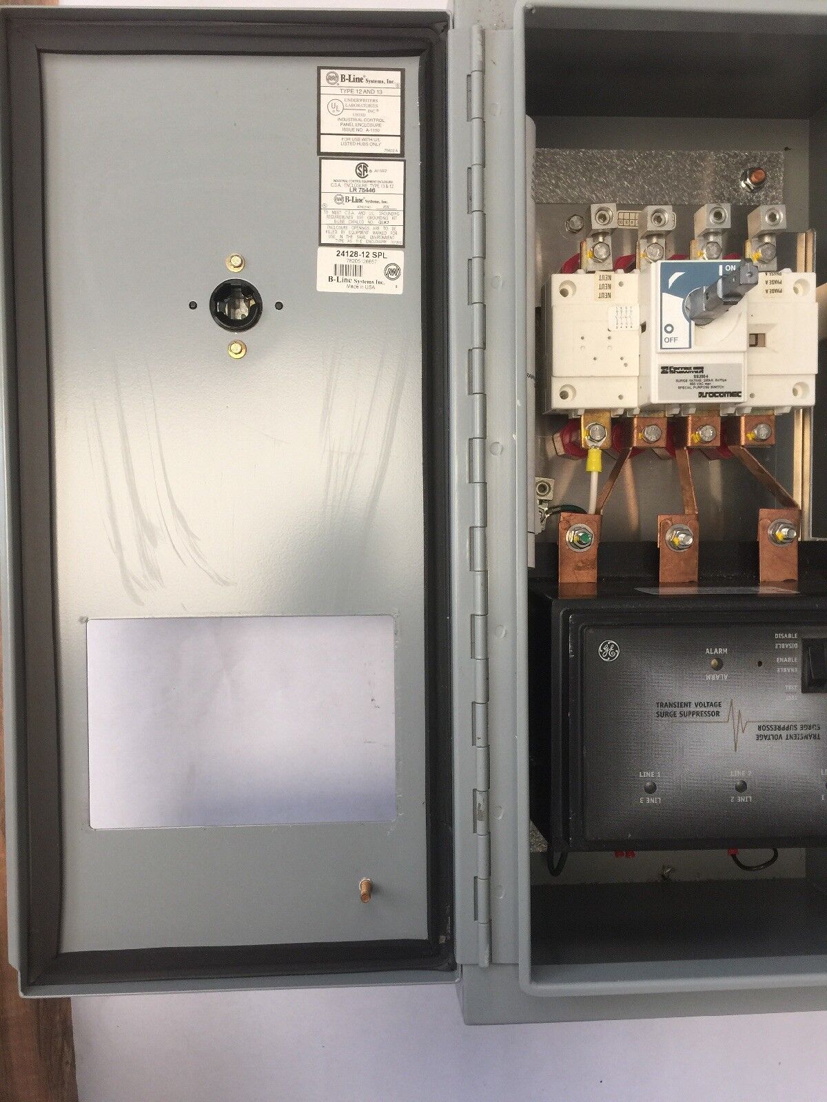 GE TME120Y100WMN1 TRANSIENT VOLTAGE SURGE SUPPRESSOR 120/208V THREE PHASE 50/60H