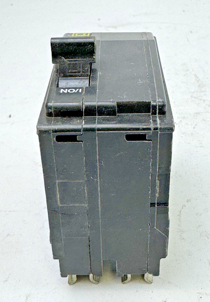 SQUARE D - QO230 - CIRCUIT BREAKER - 2 POLE/240VAC/30A/10kA