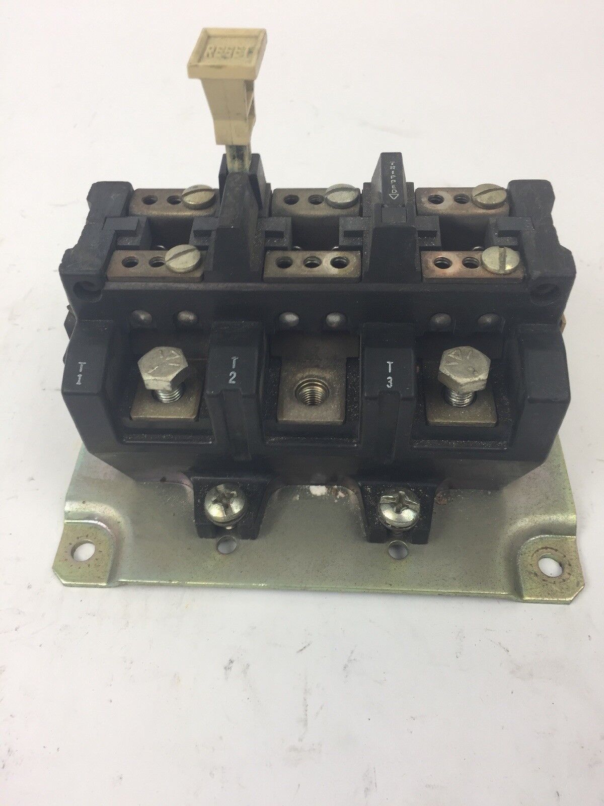 ALLEN BRADELY 592-D0V16 OVERLOAD RELAY SER A 120-600VAC