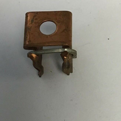 ILSCO M161 FUSE CLIP/HOLDER  250V 30A  ****LOTOF20***