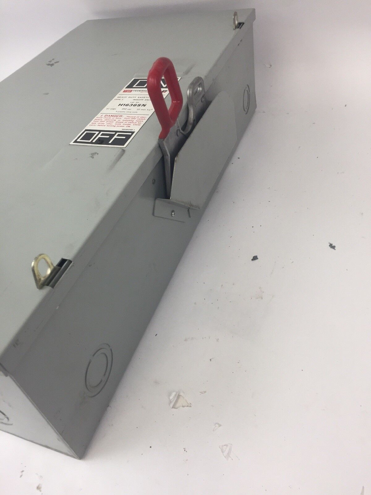 FPE H1636SN FUSIBLE HD SAFETY SWITCH 600VAC 250VDC 60AMP 50HP 3PH 3 POLE TYPE 1