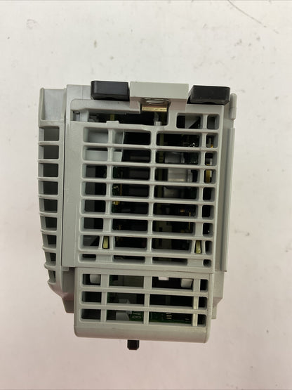 ALLEN BRADLEY 1769-L35E SER B FW REV 1.17 COMPACTLOGIX 1.5MB CONTROLLER