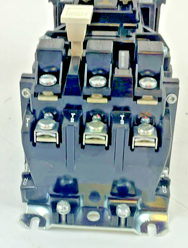 ALLEN BRADLEY 500F-BOD930 SER.C STARTER W/DB762DL COIL 592-EUTB, 595-A02