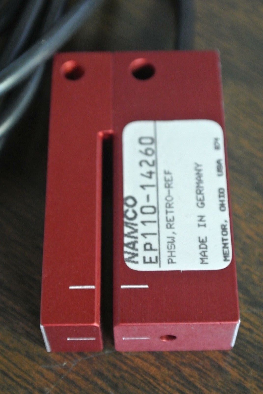 NAMCO EP110-14260 PHOTOELECTRIC SLOT SENSOR - RETRO-REFLECTIVE - GS05/2G LEUZE
