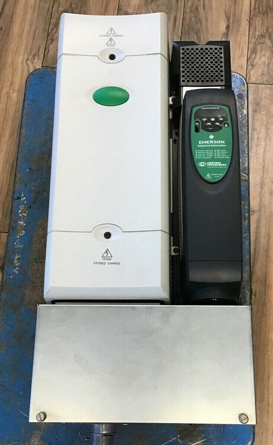 EMERSON SK4202  AC DRIVE 240V 18.5 22KW COMMANDER SK CONTROL TECHNIQUES