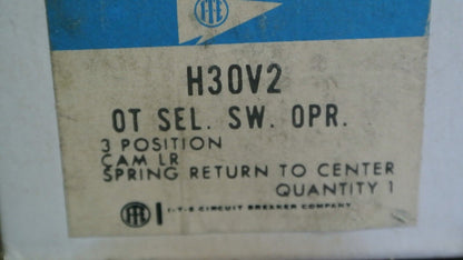 I-T-E H30V2 OT SEL SW OPERATOR - SPRING RETURN (CNTR) 3-POSITION - NEW SURPLUS