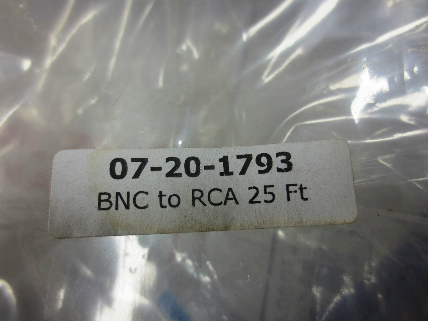 07-20-1793 / BNC MALE to RCA MALE 25-FOOT CABLE - NEW SURPLUS in PACKAGE - BLUE
