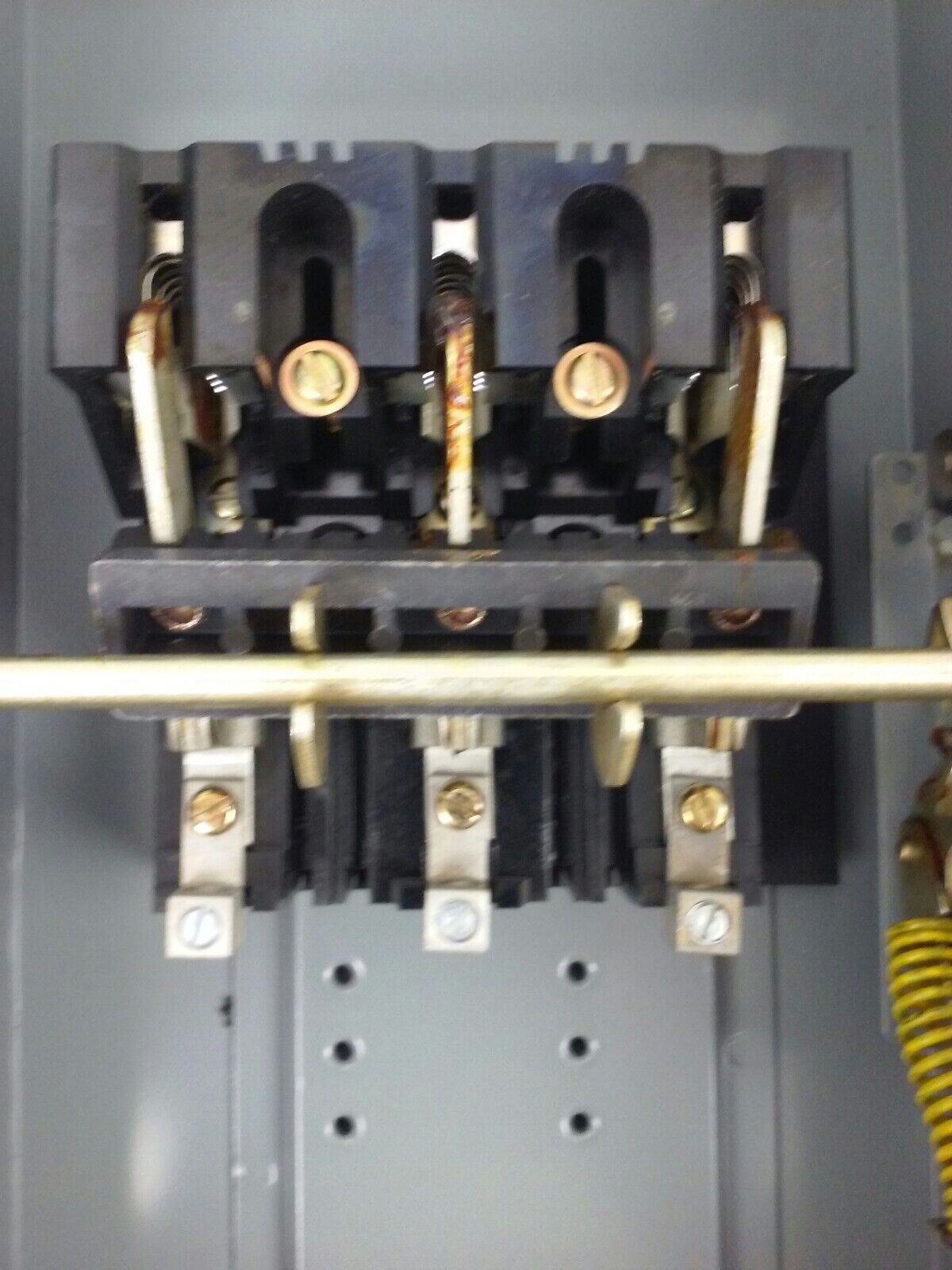WESTINGHOUSE JHU361 H.D. SAFETY SWITCH NON FUSIBLE, 3PH, 30A, 600V, 20HP NEMA 12