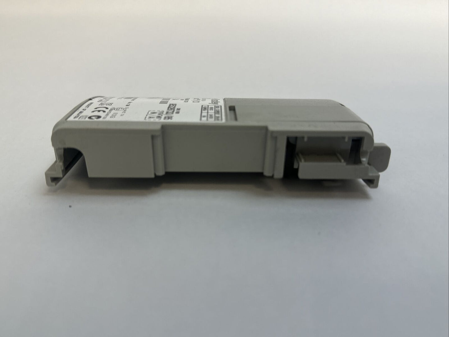 ALLEN BRADLEY COMPACT I/O 1769-ECR SER A F/W REV N/A RIGHT END CAP/TERMINATOR