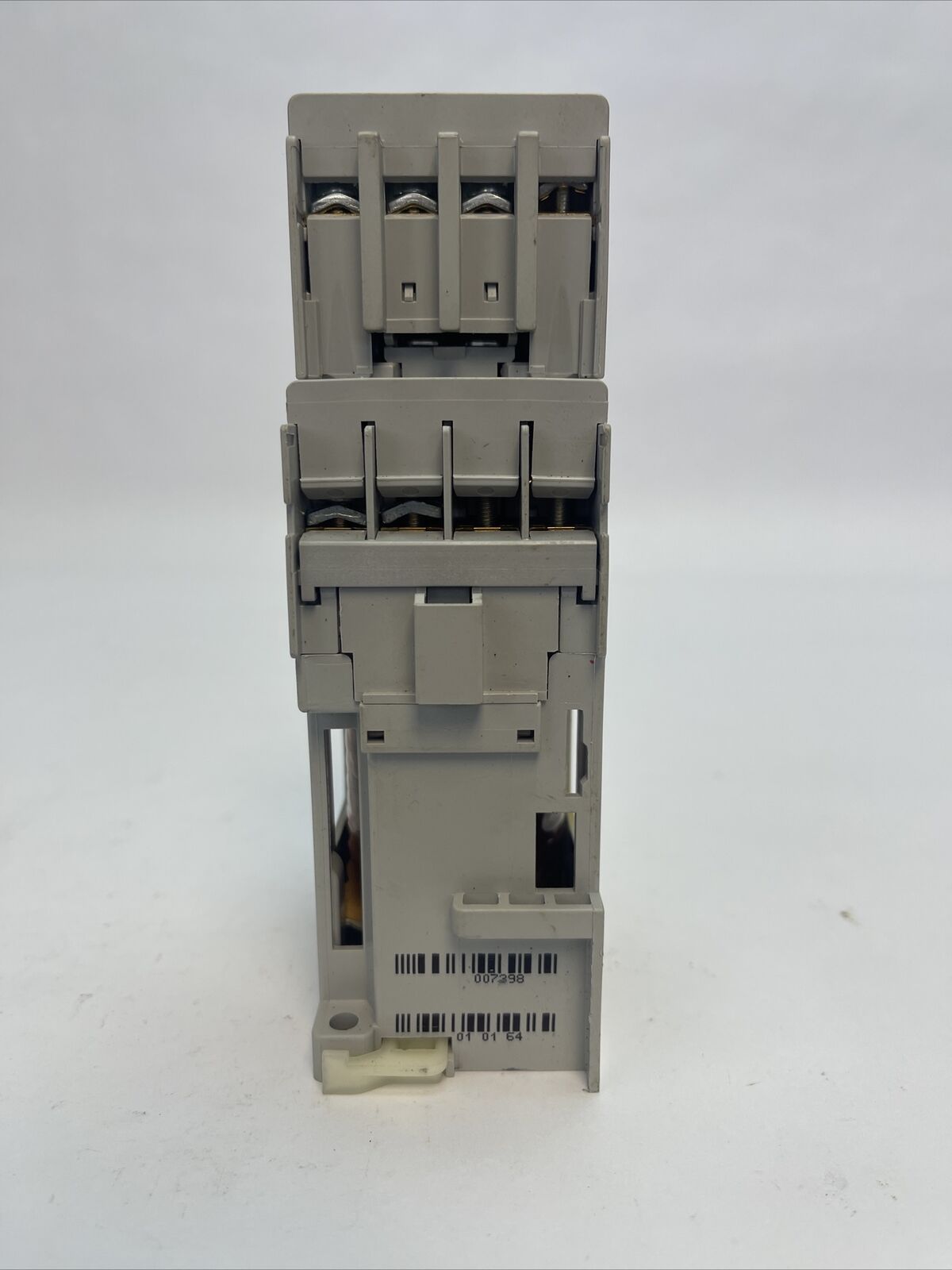 ALLEN BRADLEY 100-C09D*10 SER A CONTACTOR 600VAC 25A 7.5HP 3PH 100-F SER B 10A