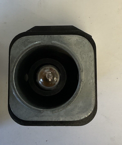 ALLEN BRADLEY 800T-P16 PILOT LIGHT SER.U 120V 50/60HZ MISSING COVER.