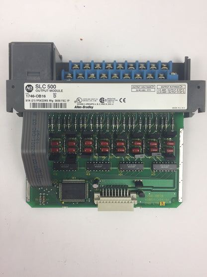 ALLEN-BRADLEY 1746-OB16 SER. D OUTPUT MODULE