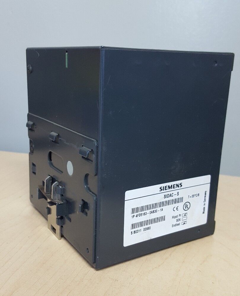 Siemens SIDAC-S 4FD5183-0AB30-1A 30V DC 2,3A