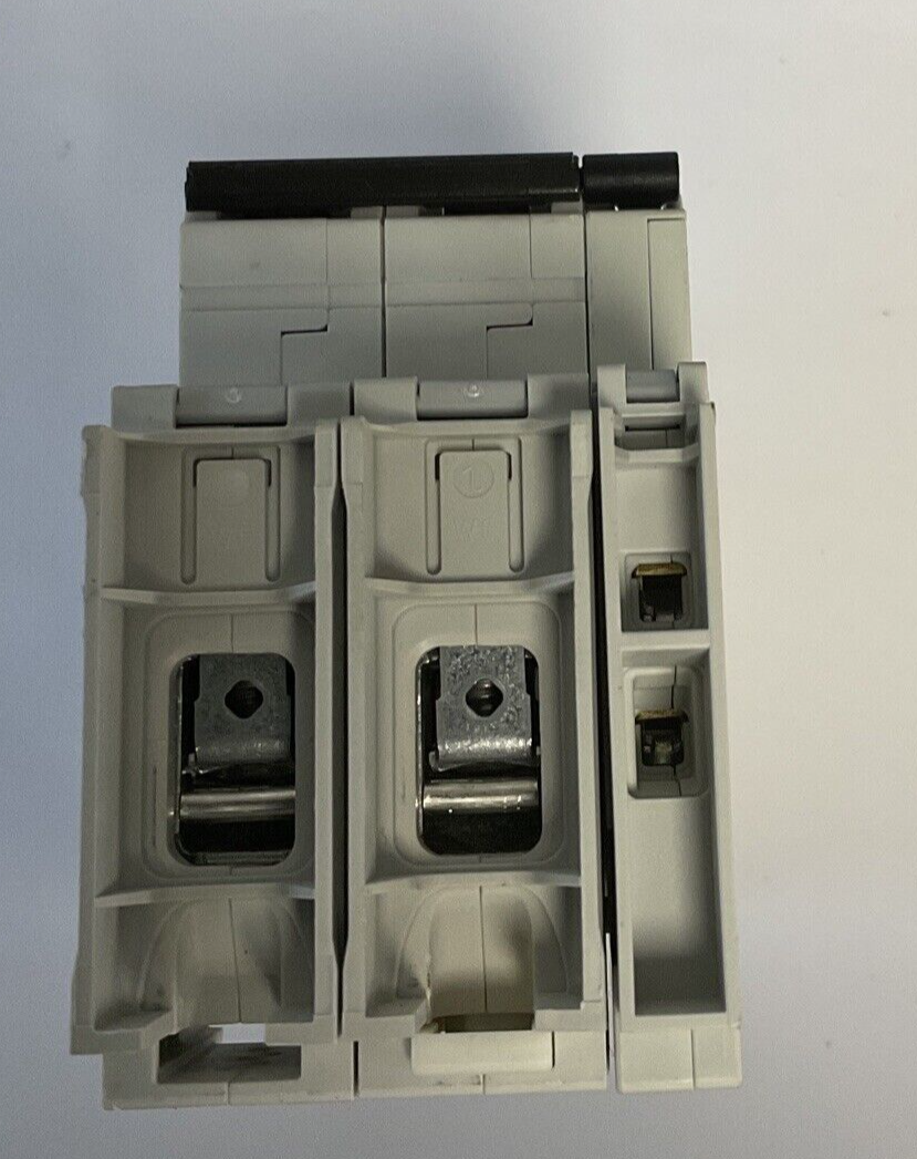 SIEMENS 5J4230-7HG41 CIRCUIT BREAKER 30A AUXILIARY CIRCUIT SWITCH