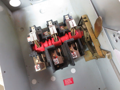 GE NP1578000B HEAVY DUTY SAFETY SWITCH - 600VAC, 60A, MAX. HP 60