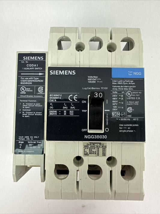 SIEMENS NGG3B030 CIRCUIT BREAKER 125/250VDC 600Y/347VAC 3P CQDA1 AUXILIARY SWITC