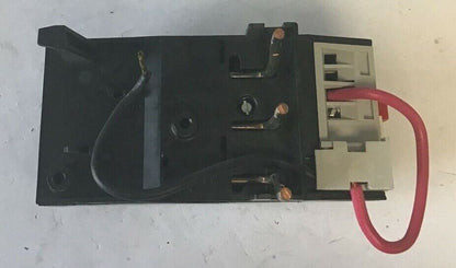 SIEMENS 3UA5500-1E RELAY 2,5-4A 600VAC