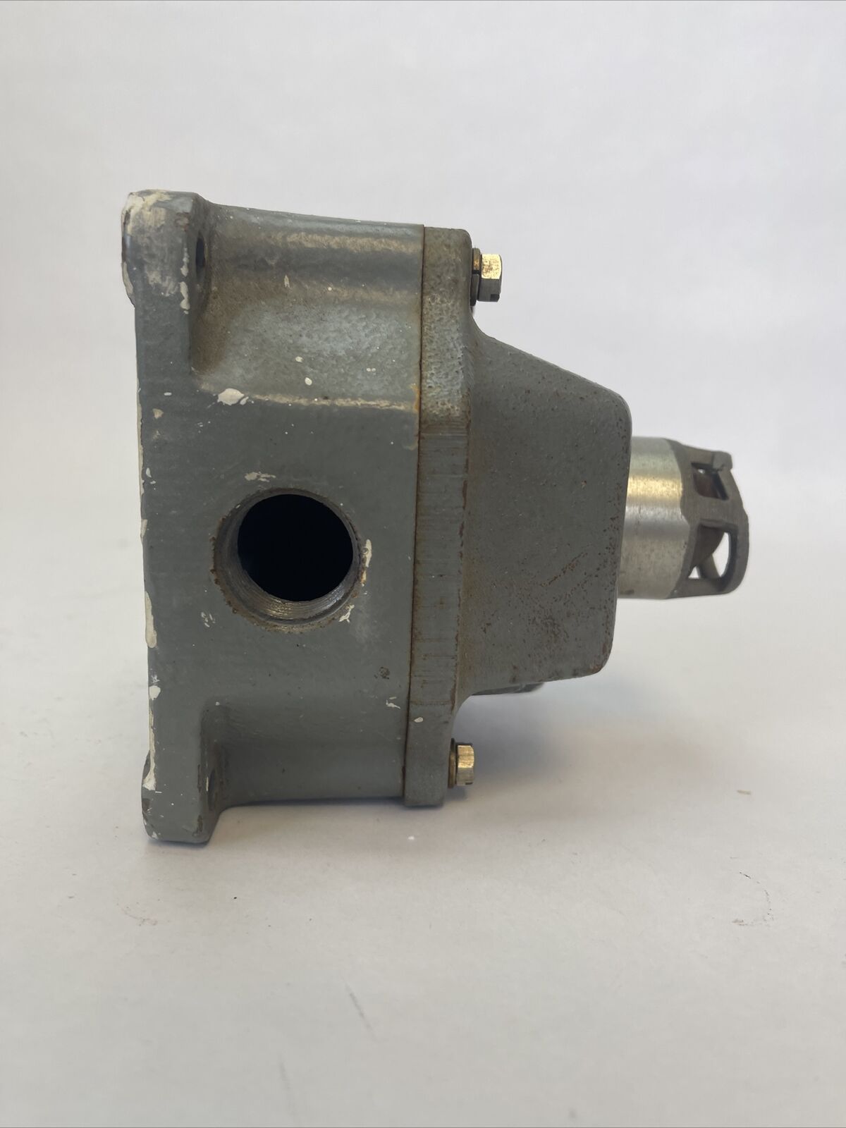 SQUARE D CLASS 9001 TYPE GR-128 SER A EXPLOSION PROOF CONTROL STATION LAMP 120V