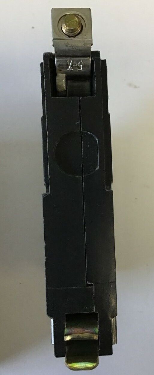 SQUARE D QOB120VH5237 CIRCUIT BREAKER 20A 120/240VAC 50/60HZ