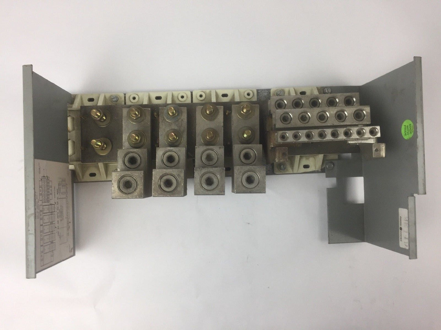 GE SPECTRO SERIES ANK120 NEUTRAL ASSEMBLY MOD 1 1200A MAX