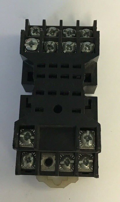 ALLEN BRADLEY 700-HN128 RELAY BASE 14 PIN SOCKET 300 VAC (MAY BE MISSING SCREWS)