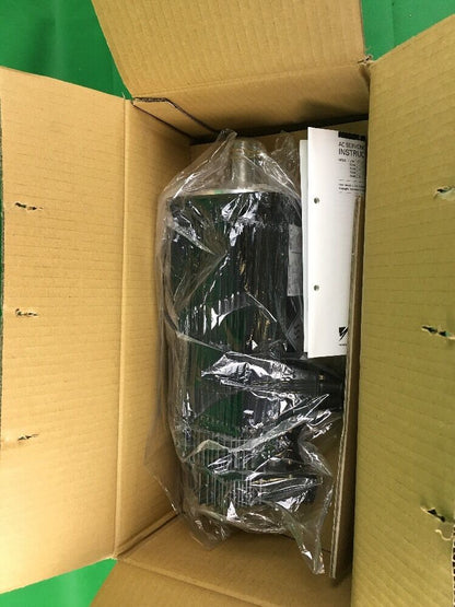 YASKAWA SGMSH-50A2A6C AC SERVO MOTOR 5KW 28.6A 200V 3000r/min