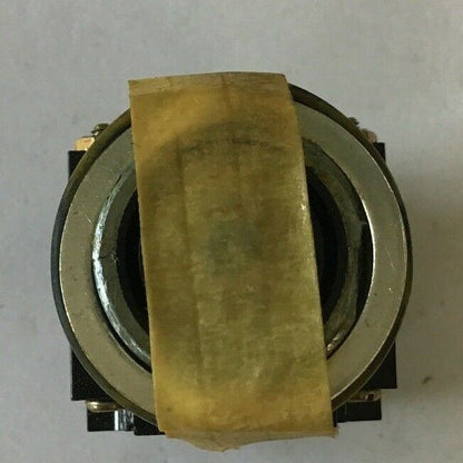 GENERAL ELECTRIC CR104B2022 SELECTOR SWITCH 3POS 150V W/O KNOB***LOTOF5***