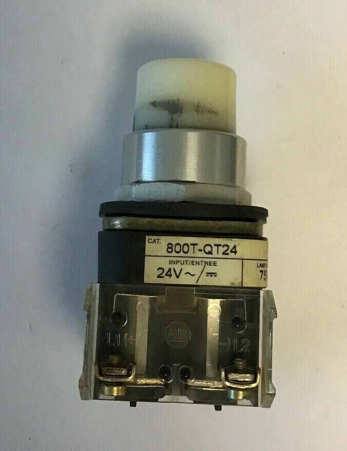 ALLEN-BRADLEY 800T-QT24 SER. T WHITE PUSHBUTTON SWITCH 24VAC/DC #757 LAMP