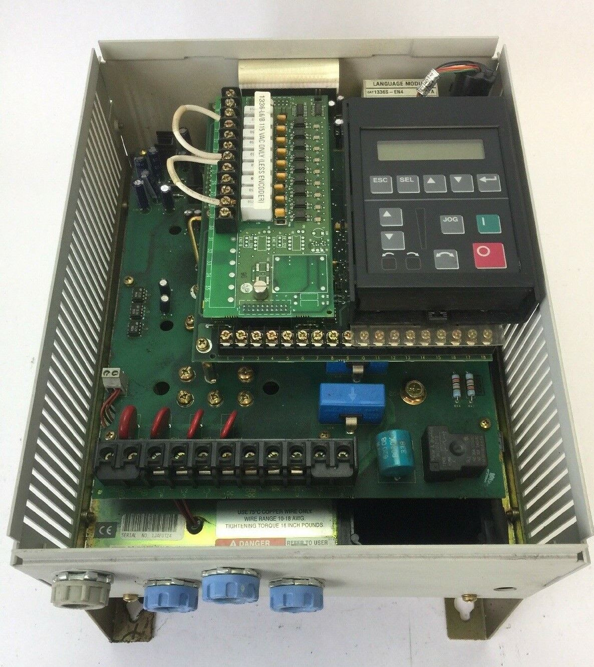 ALLEN BRADLEY 1336S-BRF100-AA-EN4-HA2-L6 DRIVE AC INPUT 380/480V AC OUTPUT 460V