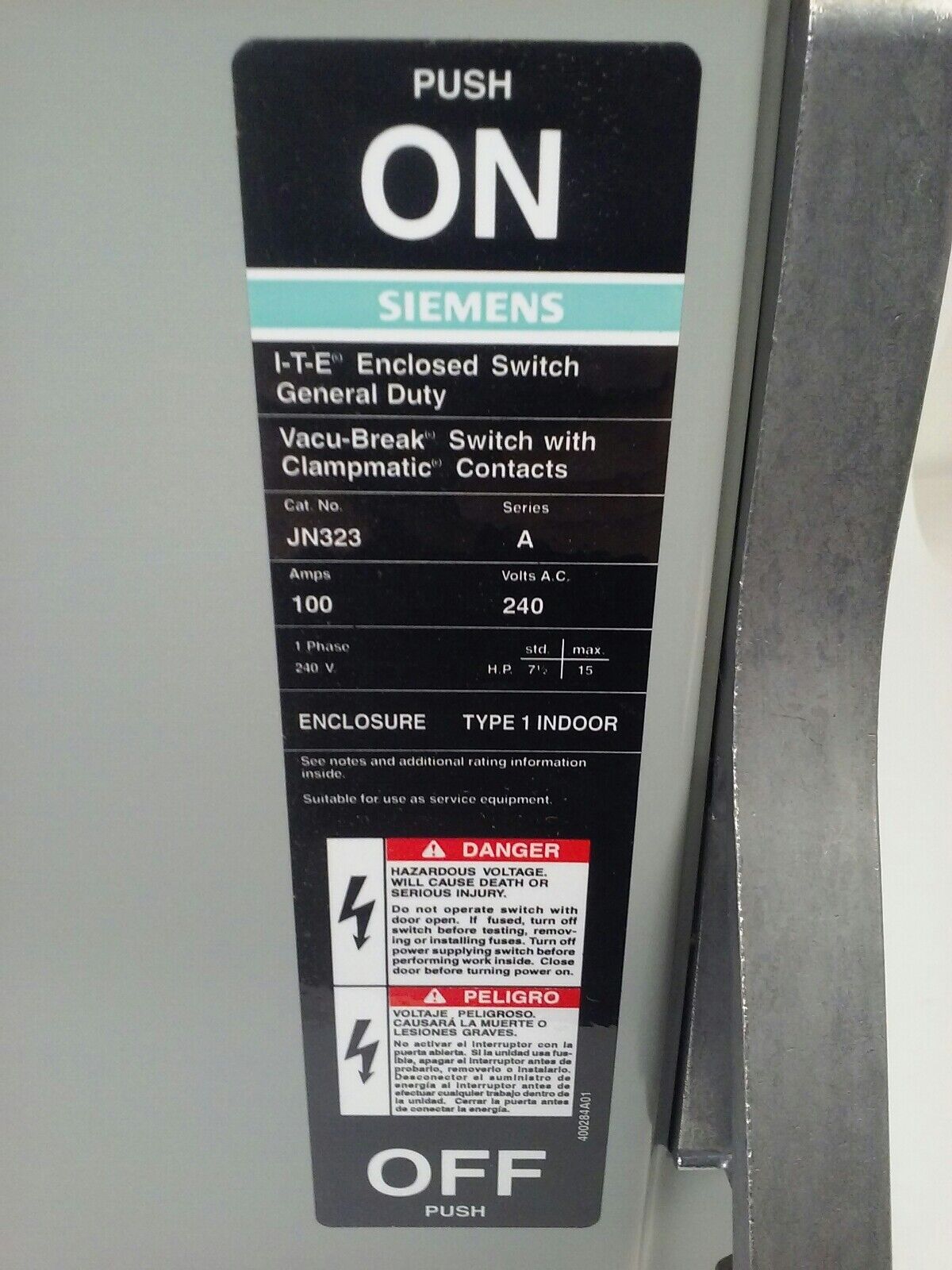 SIEMENS JN323 SERIES A FUSIBLE SAFETY SWITCH 2P, 100A, 240V, 15HP, TYPE 1 INDOOR