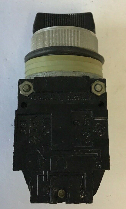 GENERAL ELECTRIC CR104B22112 SELECTOR SWITCH
