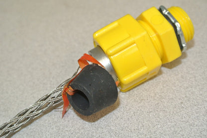 TPC WIRE & CABLE 55320 NYLON KORD-GARD / STRAIN RELIEF, CORD GRIP  / NEW SURPLUS