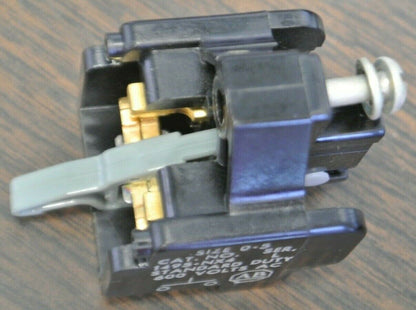 ALLEN-BRADLEY 1495-NX4 / SIZE 0-5 / AUXILIARY CONTACT / 600VAC / NEW SURPLUS
