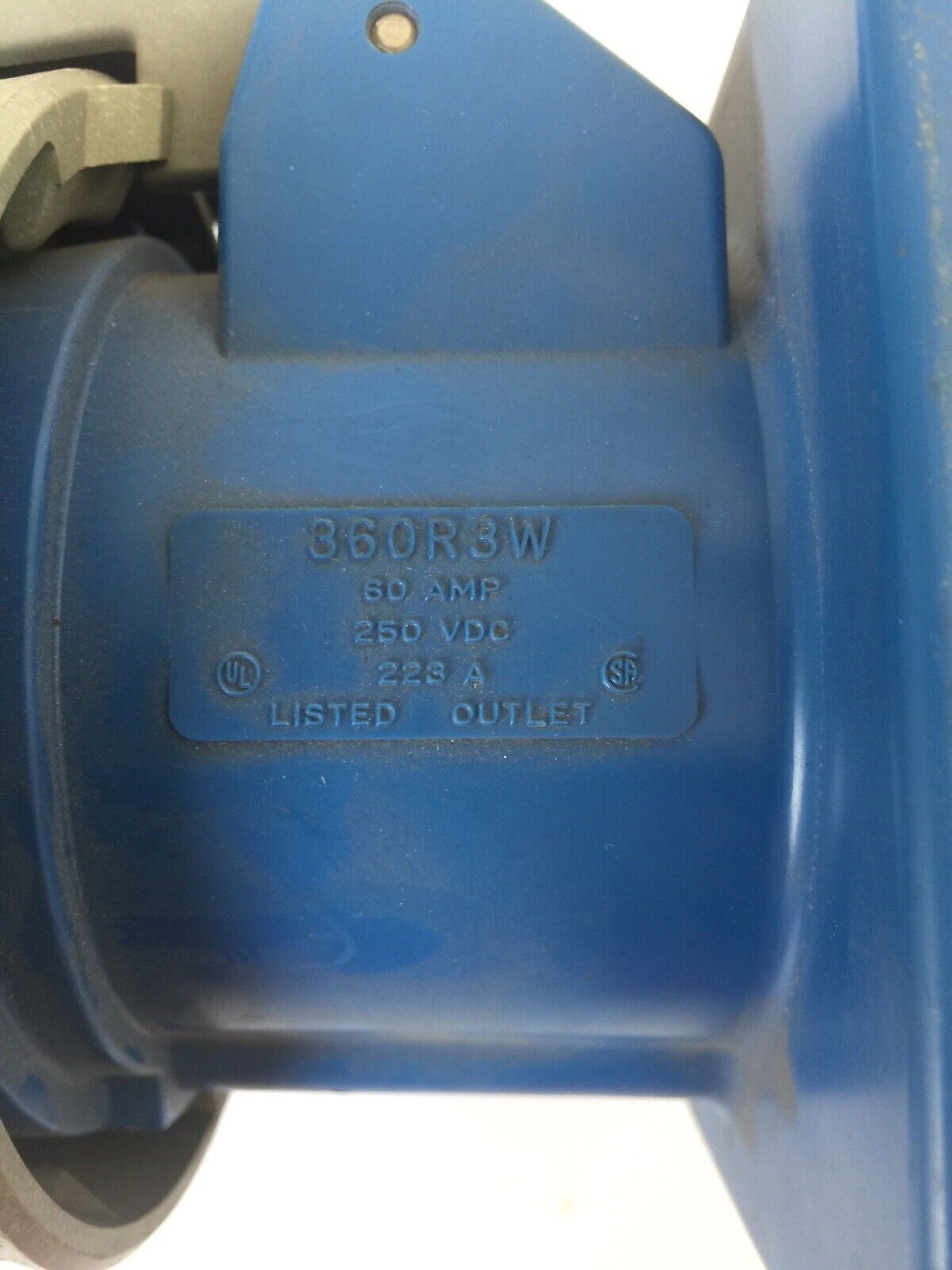 HUBBELL 360R3W PIN & SLEEVE RECEPTACLE 60A 250VDC