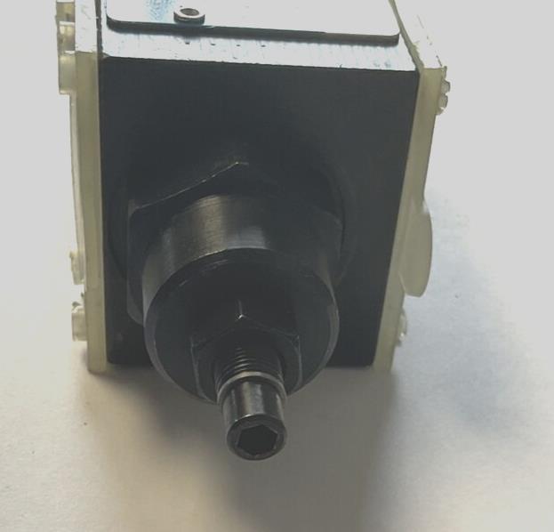 EATON VICKERS DGMFN-3-X-A2W-B2W-41 FLOW CONTROL