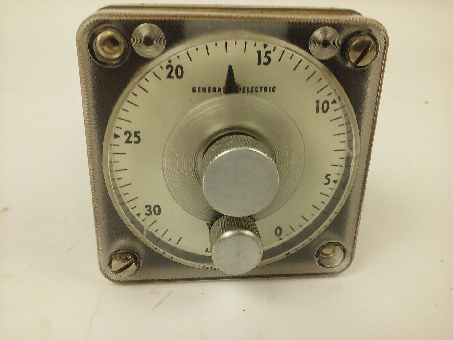 GE CR122E1087B02 MOTOR DRIVEN TIMER, 115/230V, 15/30 MAKE, 3/1.5 BREAK, 60HZ,NEW